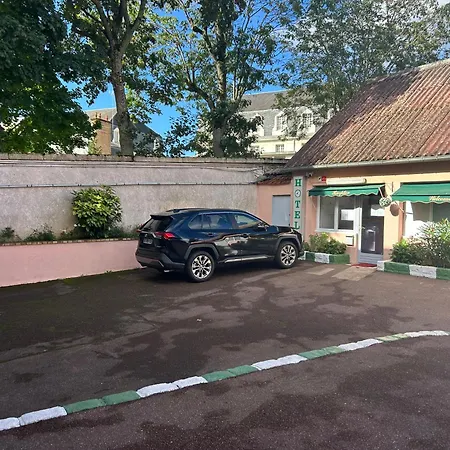 Saint - Charles Rambouillet